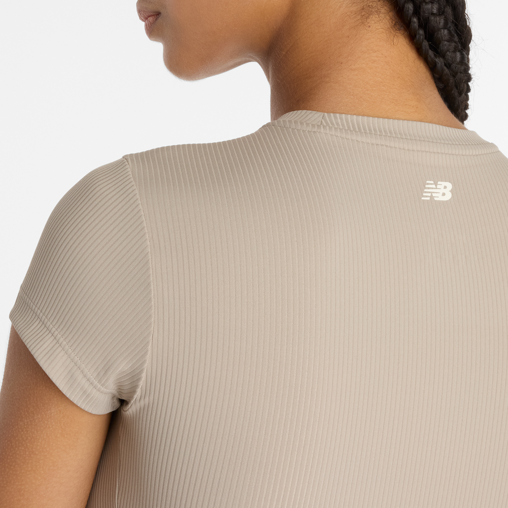 Dámske tričko New Balance WT53125ADS – béžové