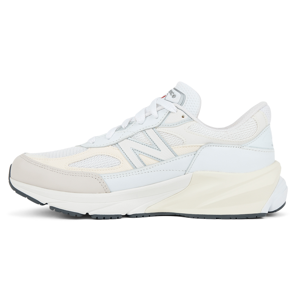Dámske topánky New Balance U990GB6 – biele