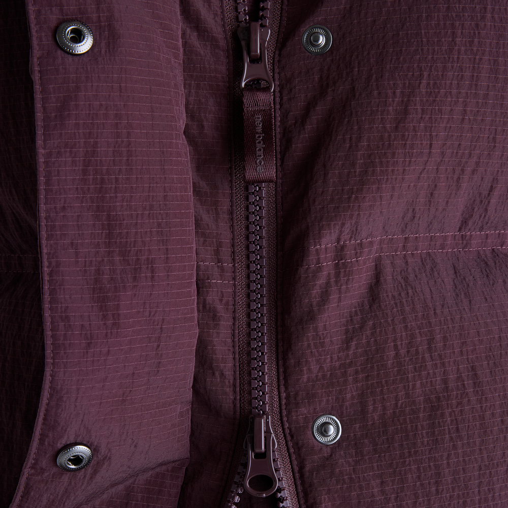 Dámska bunda New Balance Premium Puffer – bordová