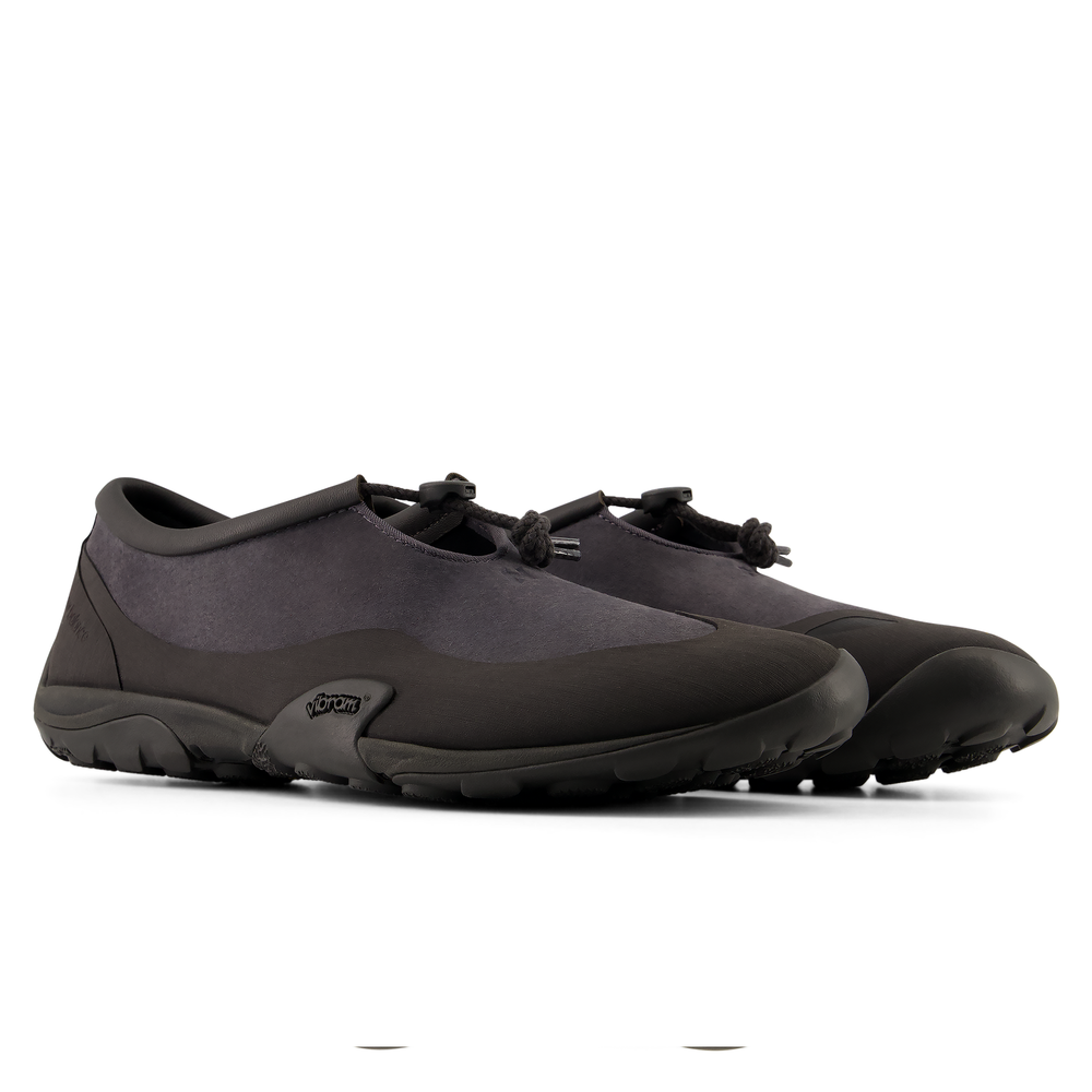 Unisex topánky New Balance Minimus MT10T364 – čierné