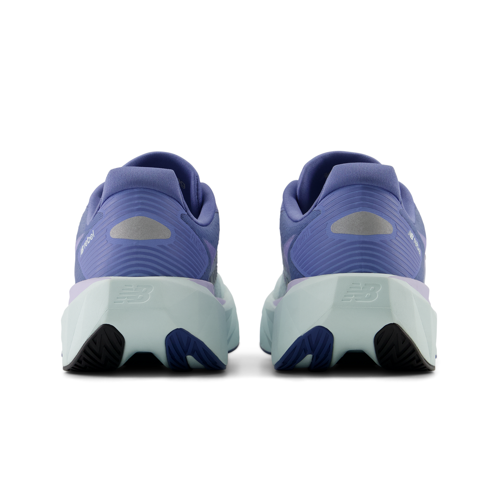 Dámske topánky New Balance FuelCell Rebel v5 WFCX5TV – modré