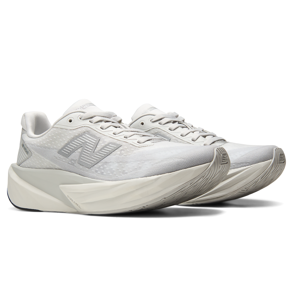 Dámske topánky New Balance FuelCell Rebel v5 WFCX6SN – sivé