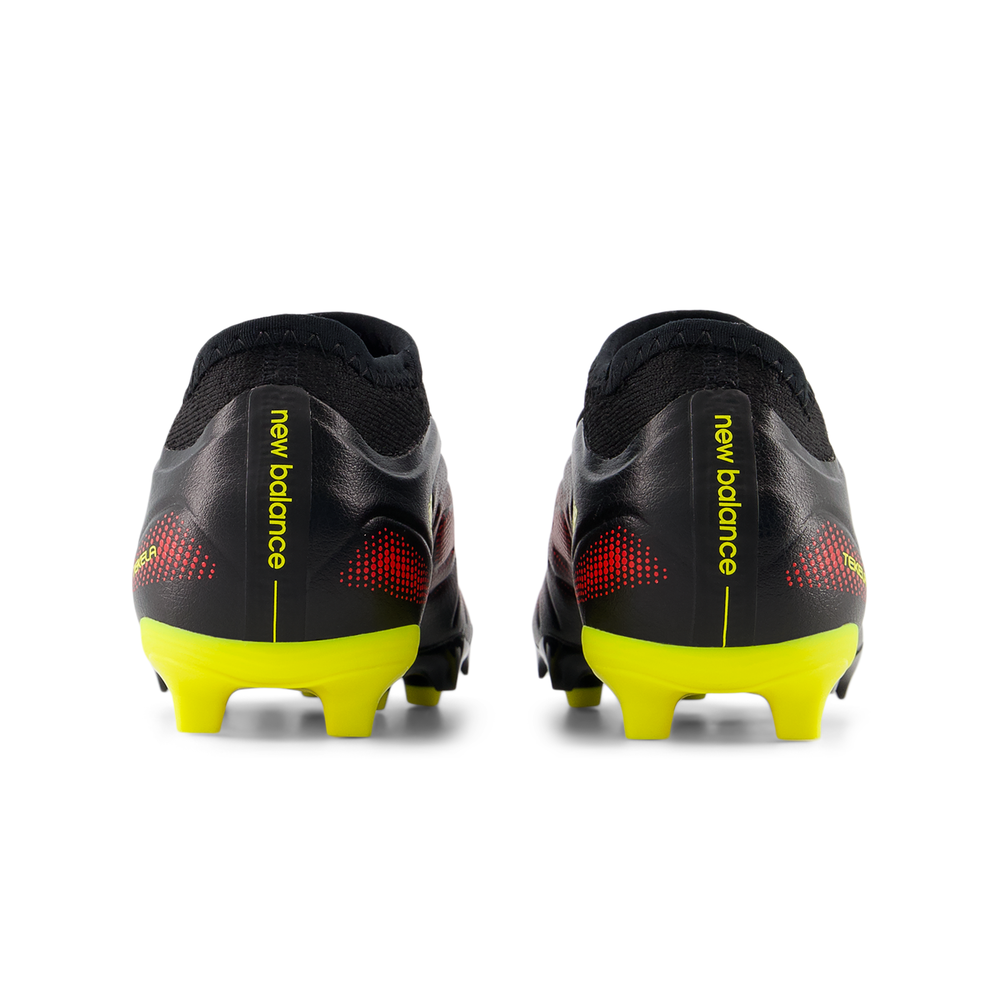 Futbalové topánky New Balance TEKELA TEAM LOW JNR FG V5 YT3FL2E9 – čierné