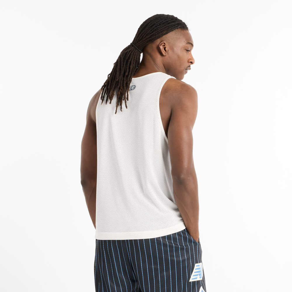 Pánske tričko New Balance MT51608BK – biele