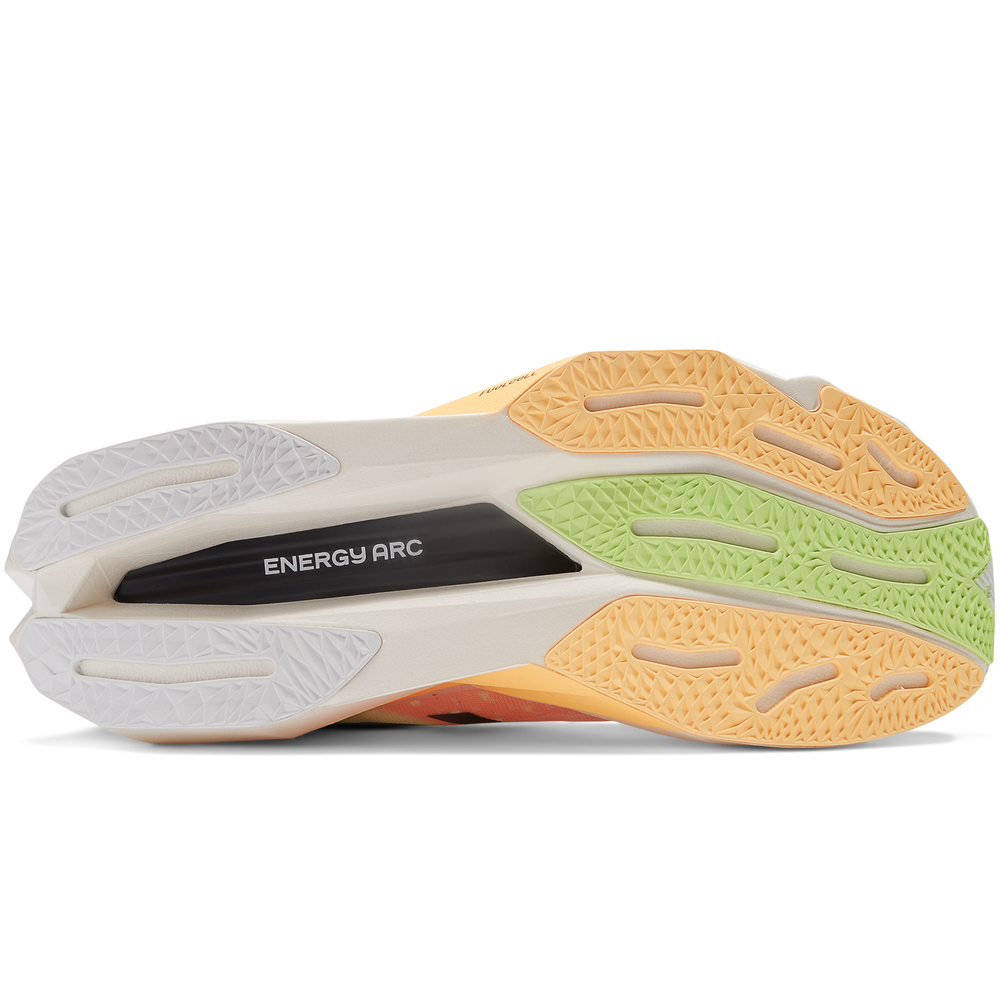 Topánky na behanie New Balance FuelCell SC Elite V4 MRCELLA4 – biele