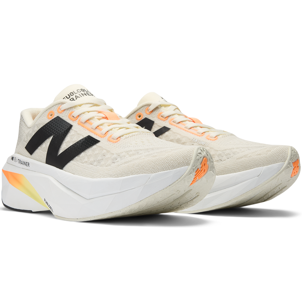 Dámske topánky New Balance FuelCell SuperComp Trainer v3 WRCXCA4 – béžové