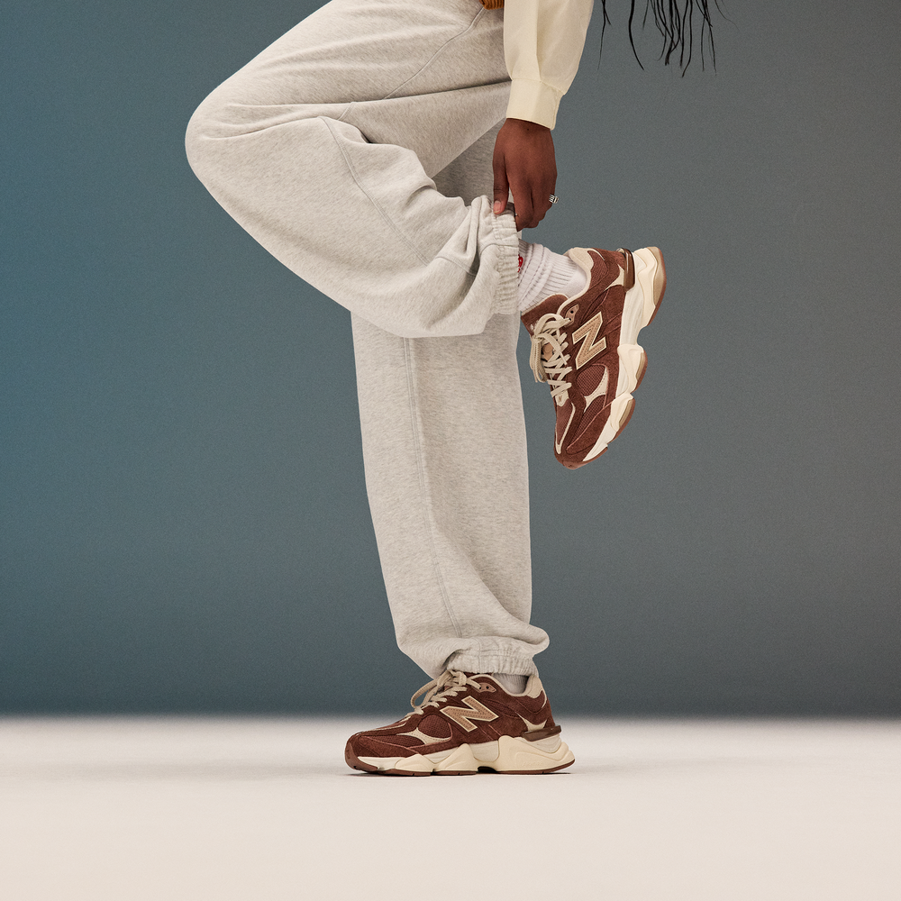 Unisex topánky New Balance U9060CCC – hnedá