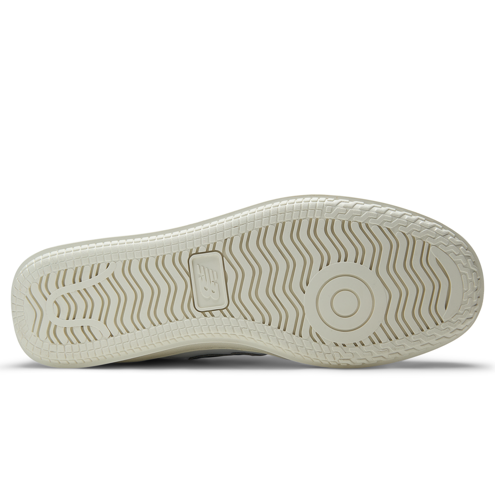 Unisex topánky New Balance U5002D3 – biele