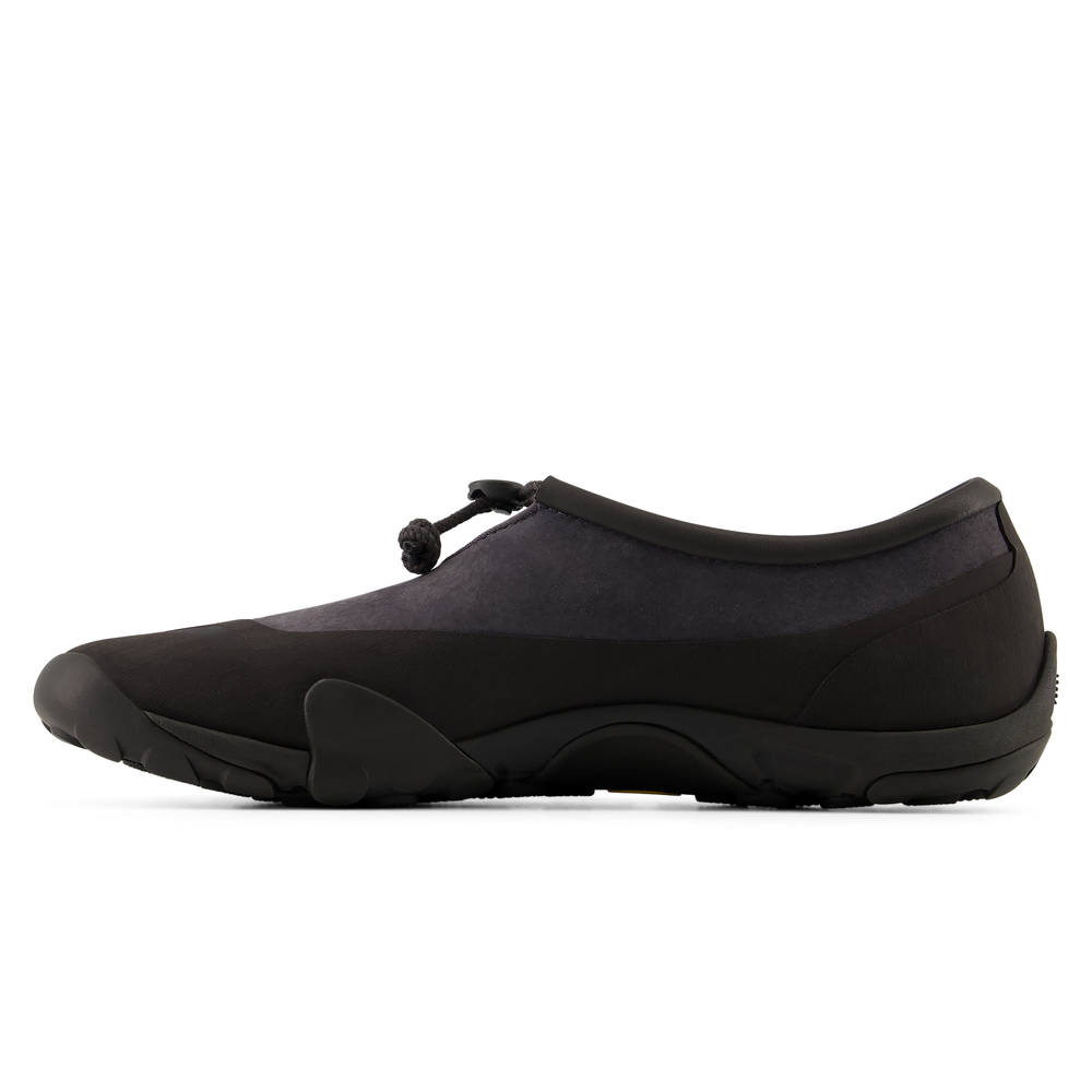 Unisex topánky New Balance Minimus MT10T364 – čierné