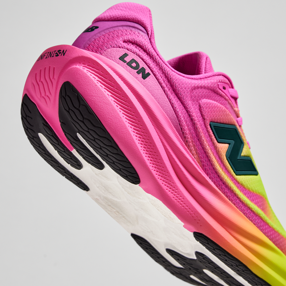 Dámske topánky New Balance Infinion 1080 v15 TCS London Marathon W1080940 – ružové