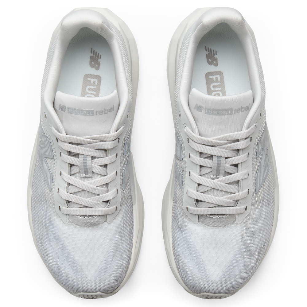 Dámske topánky New Balance FuelCell Rebel v5 WFCX6SN – sivé