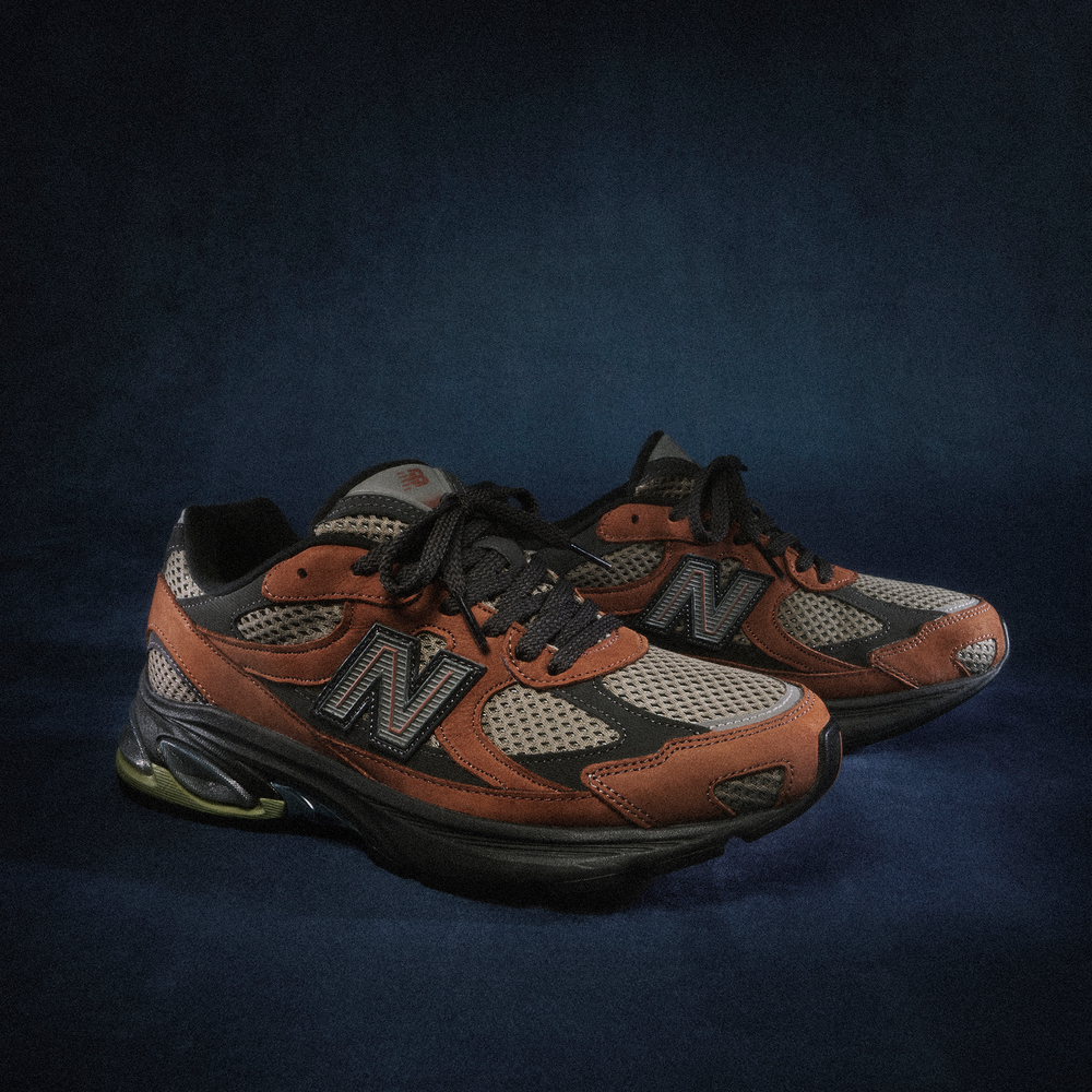 Unisex topánky New Balance U2010ANV – hnedá