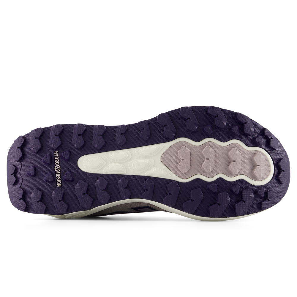 Dámske topánky New Balance Fresh Foam Garoé v2 WGARO9TS – béžové