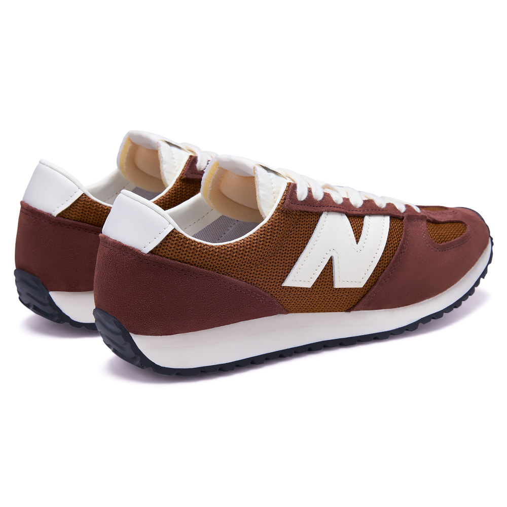 Unisex topánky New Balance U4713G5 – hnedá