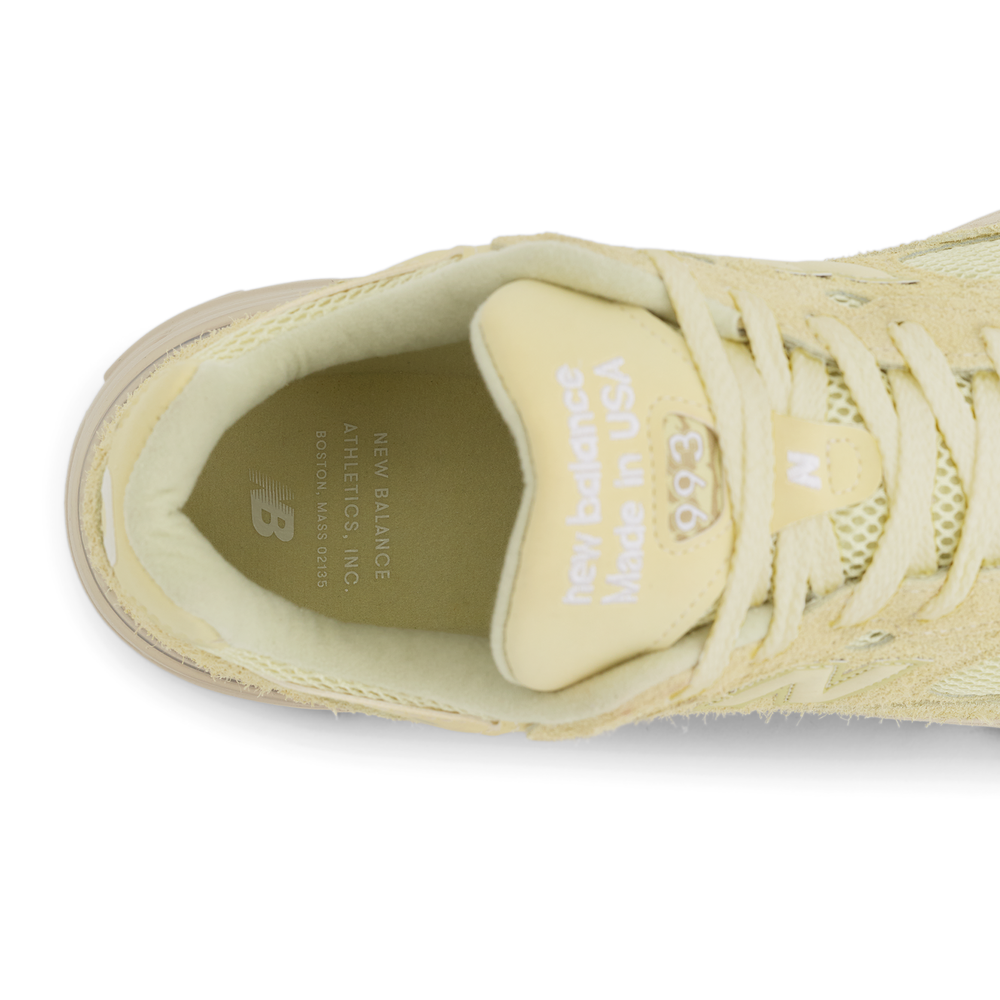 Unisex topánky New Balance U993MO – béžové