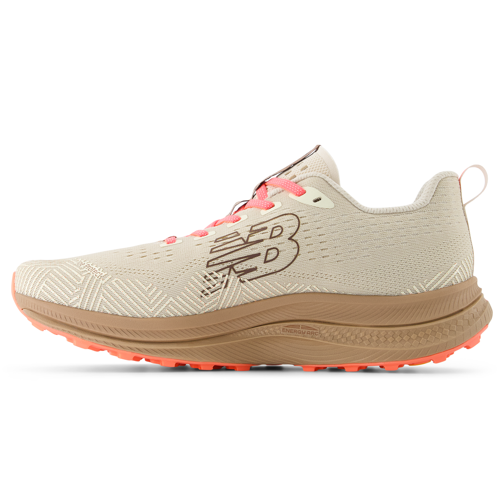 Pánske topánky New Balance FuelCell SuperComp Trail MTTRXUR1 – béžové
