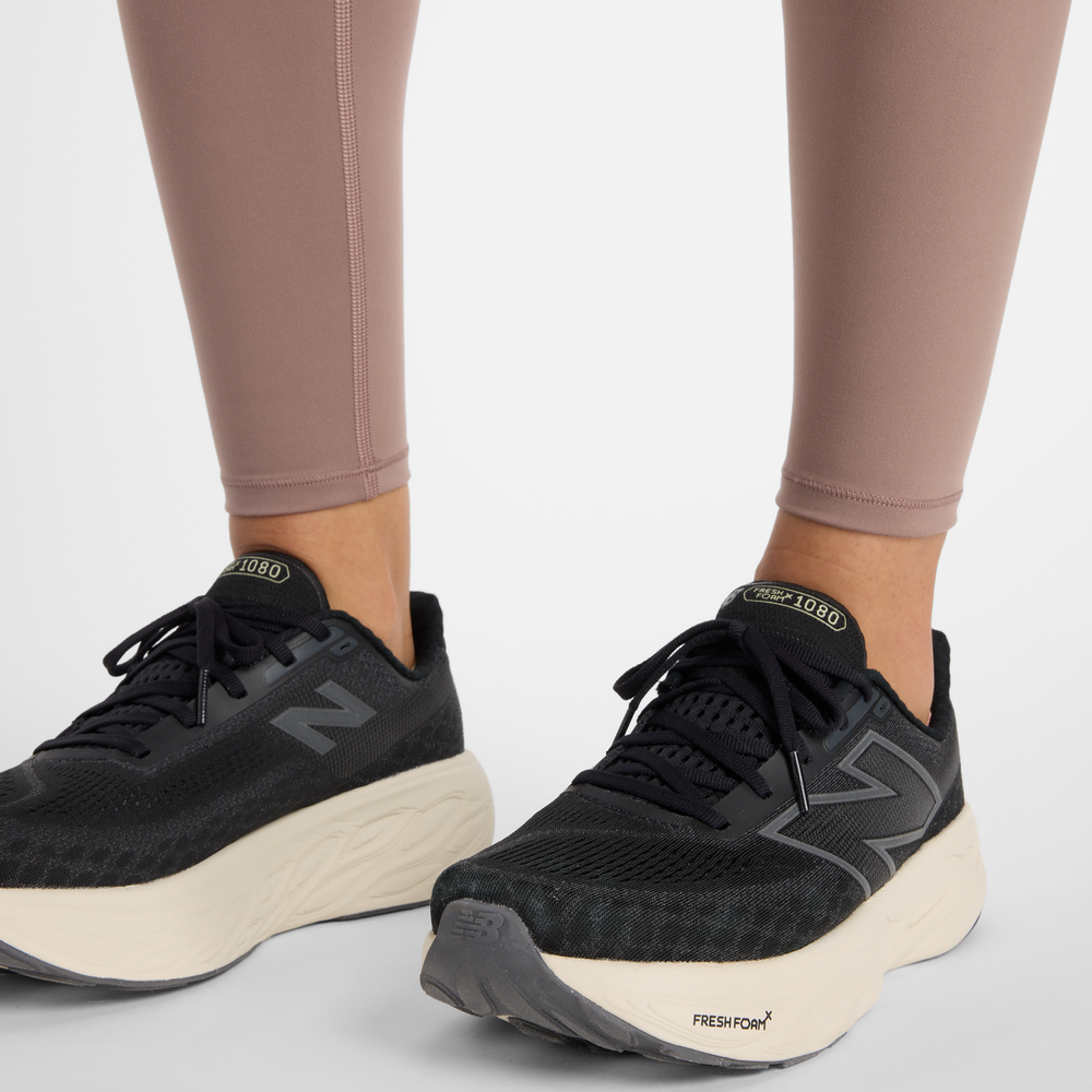 Dámske legíny New Balance WP51126EAS – béžové