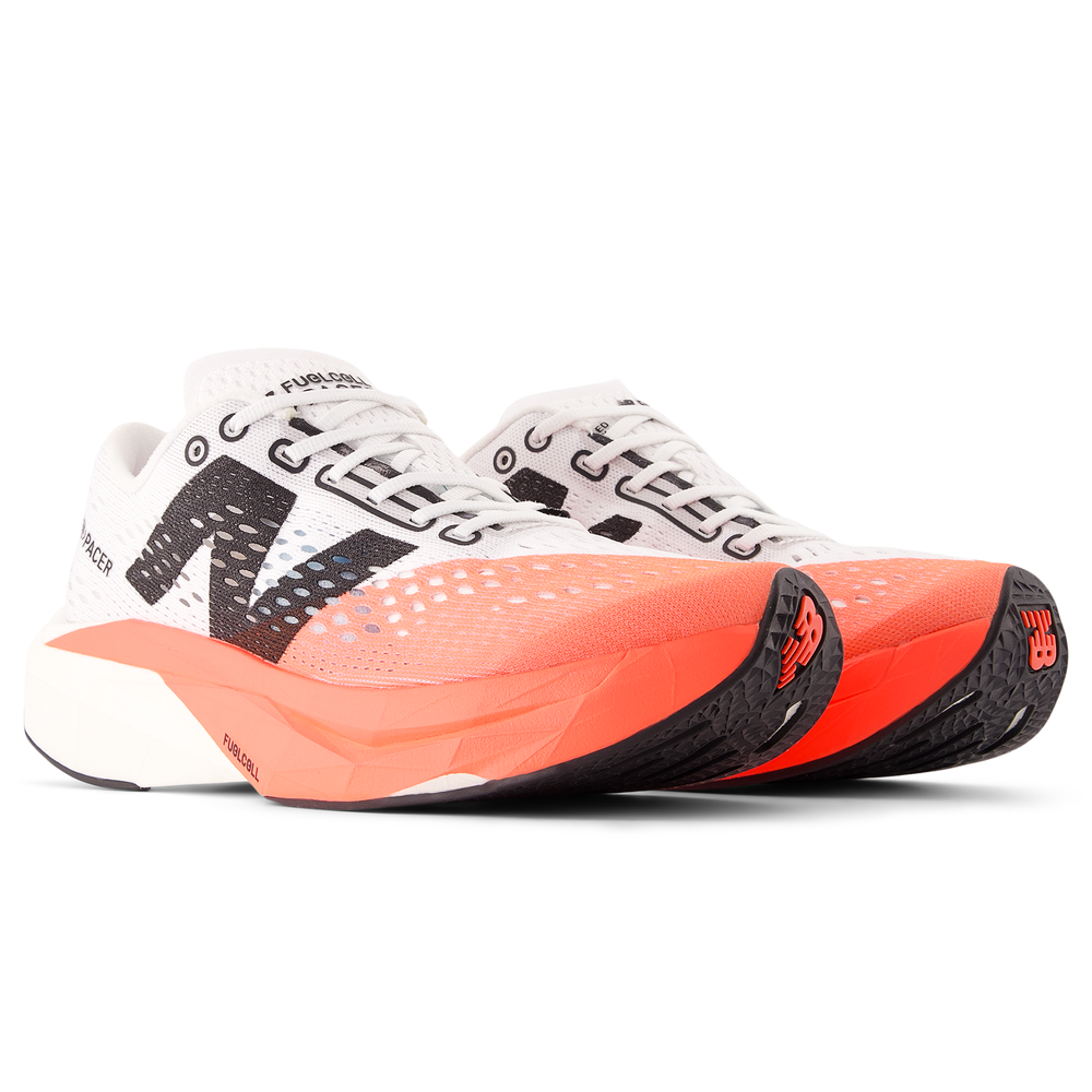Dámske topánky New Balance FuelCell SuperComp Pacer v2 WFCRRCU2 – oranžová