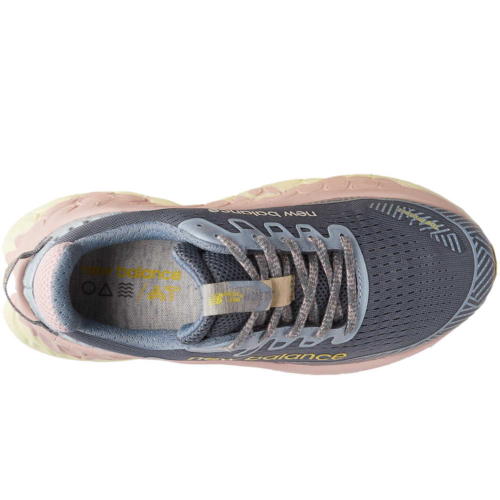 Dámske topánky New Balance Fresh Foam X More Trail v3 WTMORCC3 – sivé