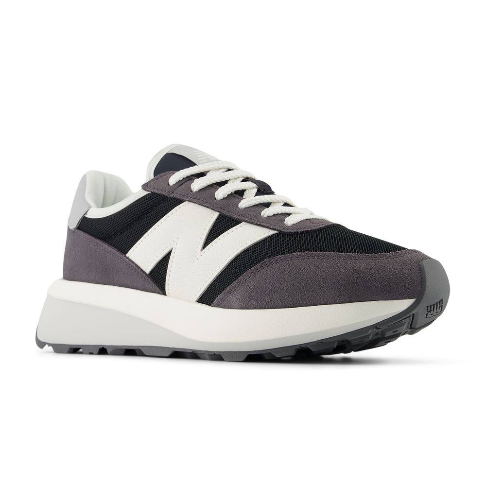 Unisex topánky New Balance U370AE – čierné