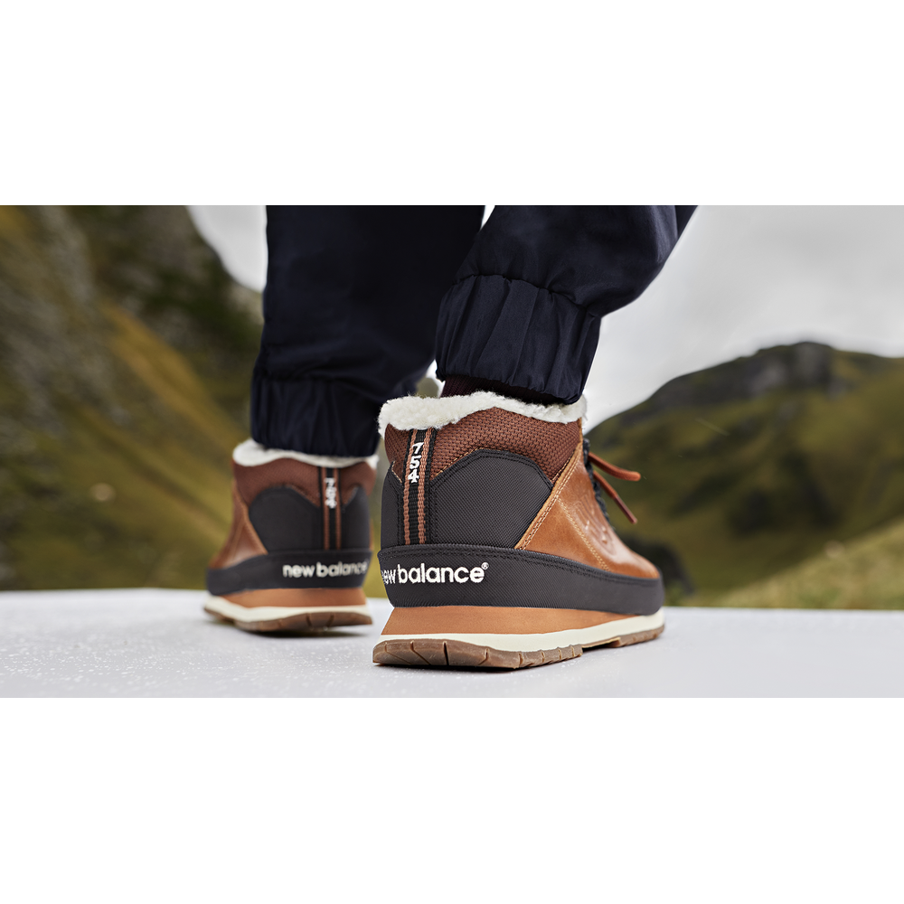 Pánske zimné topánky New Balance H754LFT - hnedá