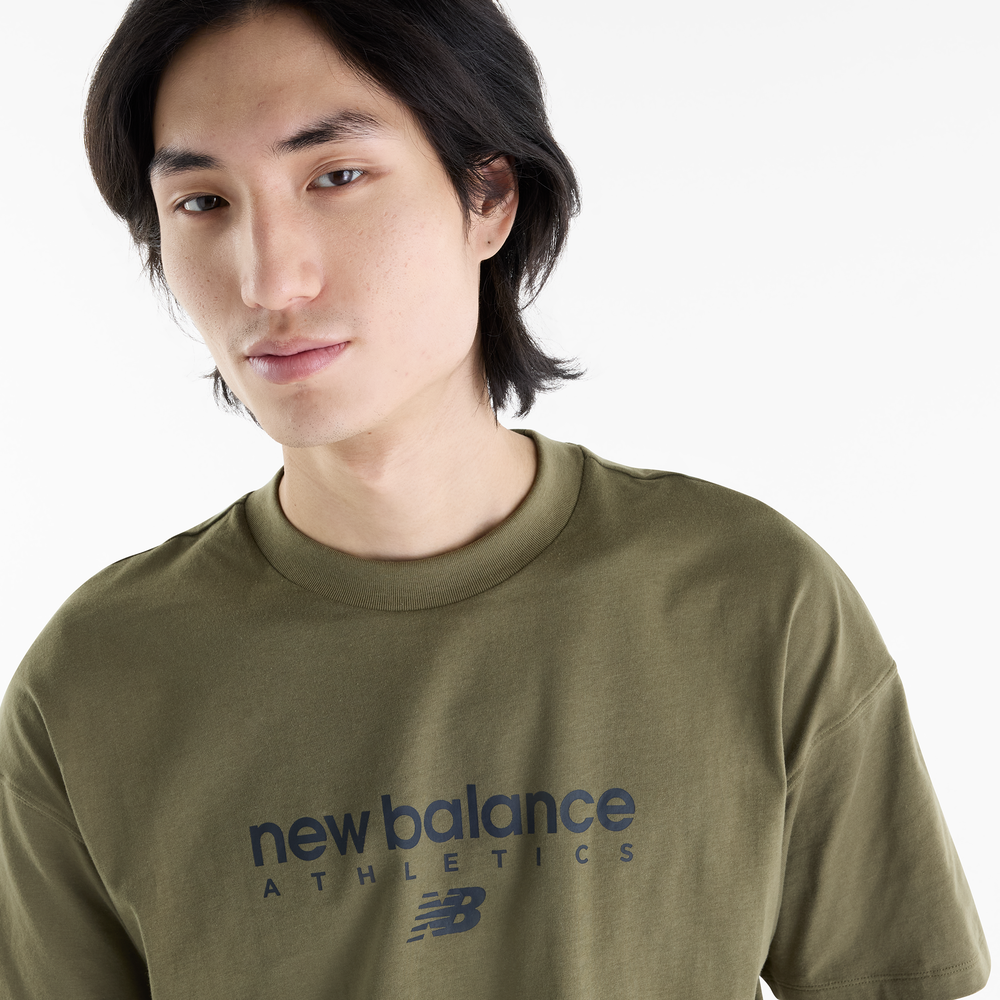 Pánske tričko New Balance Sport Linear Graphic – zelené