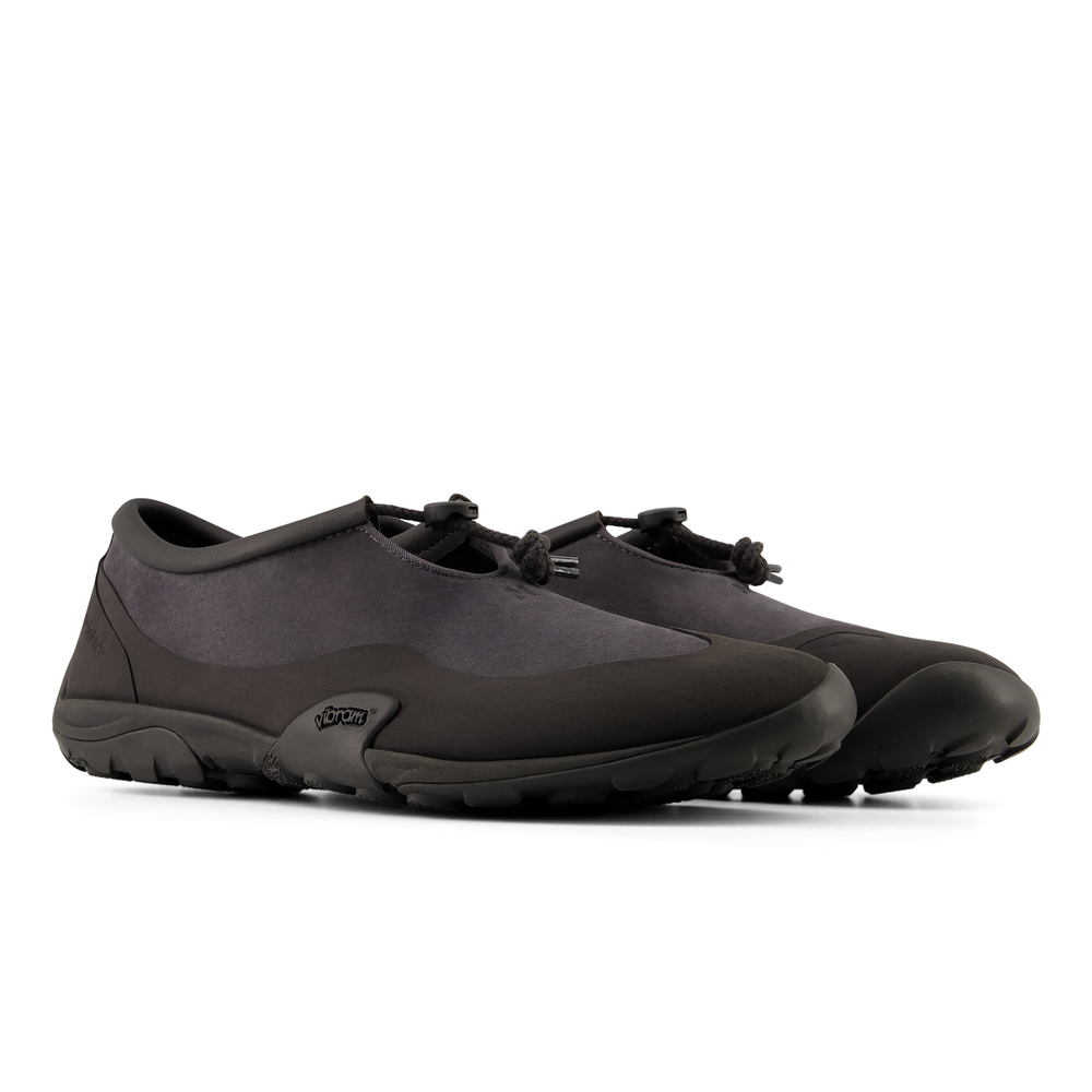 Unisex topánky New Balance Minimus MT10T364 – čierné