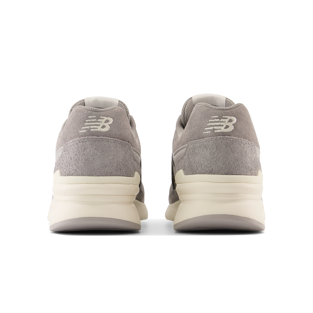 Pánske topánky New Balance CM997HPH – sivé