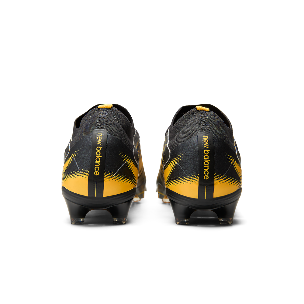 Pánske kopačky New Balance TEKELA ELITE FG V5 UT1FL1E3 – striebro
