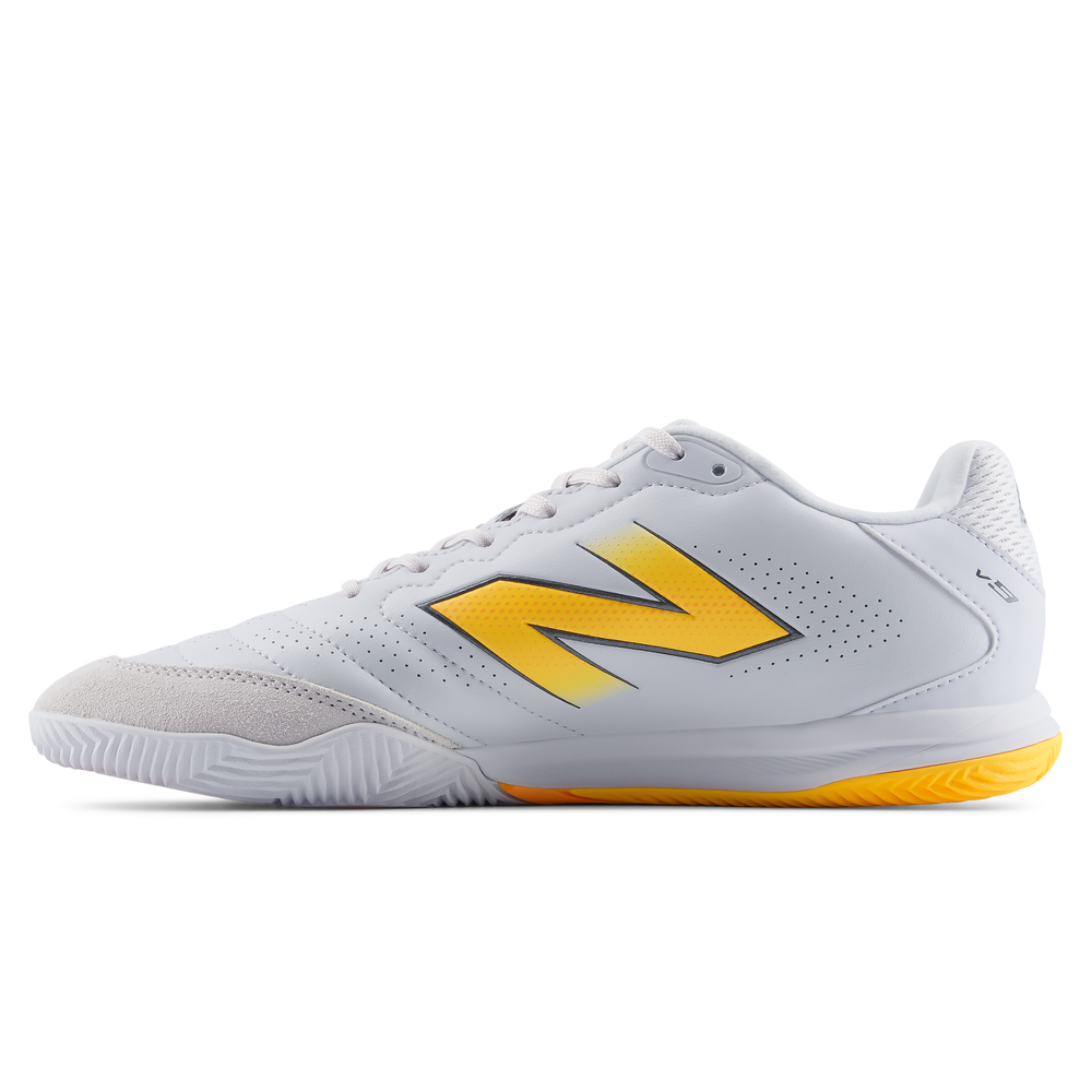 Pánske halovky New Balance FURON PRO IN v9 UF2I7LN – biele