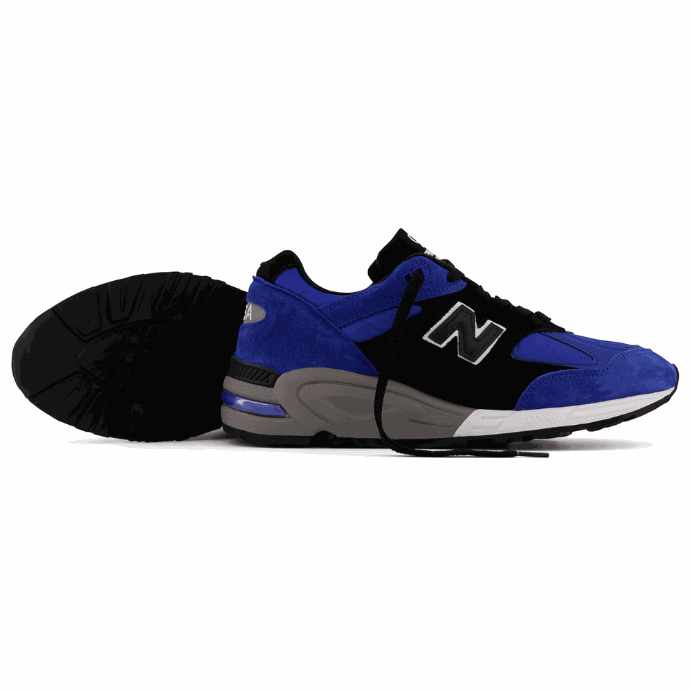 New Balance M990PL2
