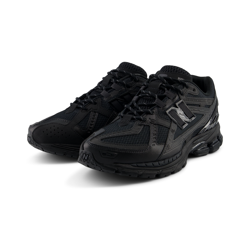 Unisex topánky New Balance M1906NJ – čierné