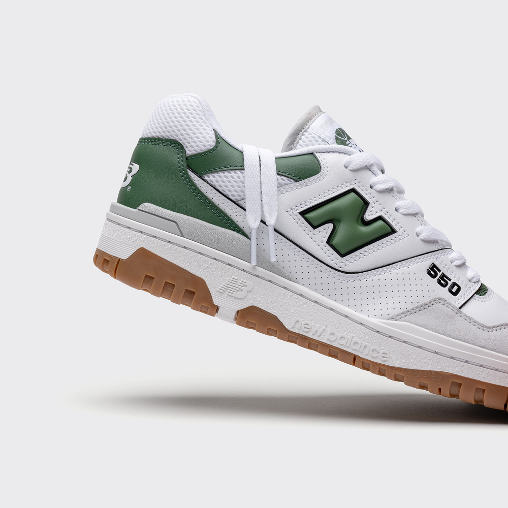 Unisex topánky New Balance BB550ESB – biele