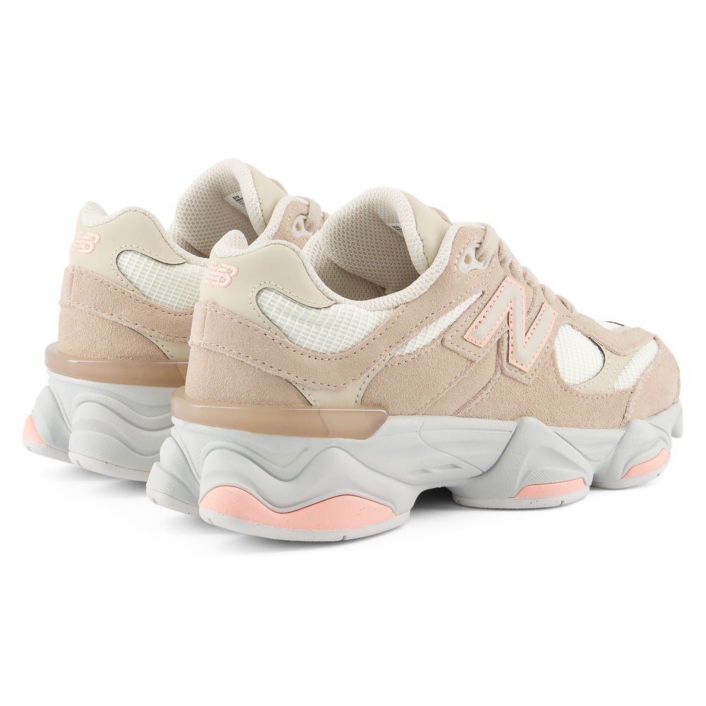 Detské topánky New Balance G90603C7 – béžové