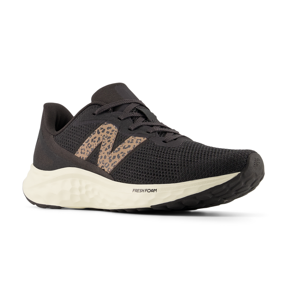 Dámske topánky New Balance Fresh Foam Arishi v4 WARISIK4 –  čierné