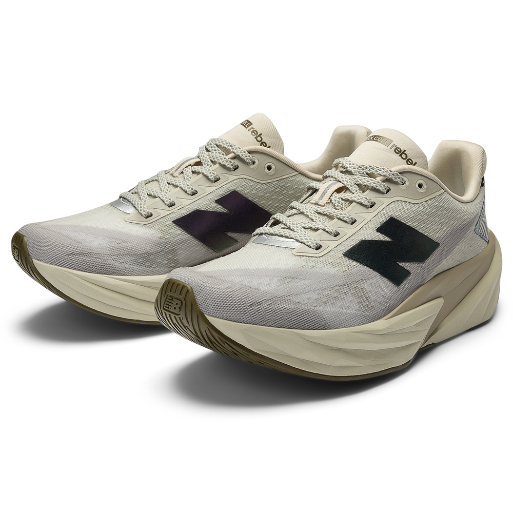 Dámske topánky New Balance FuelCell Rebel v5 WFCXPB5 – béžové