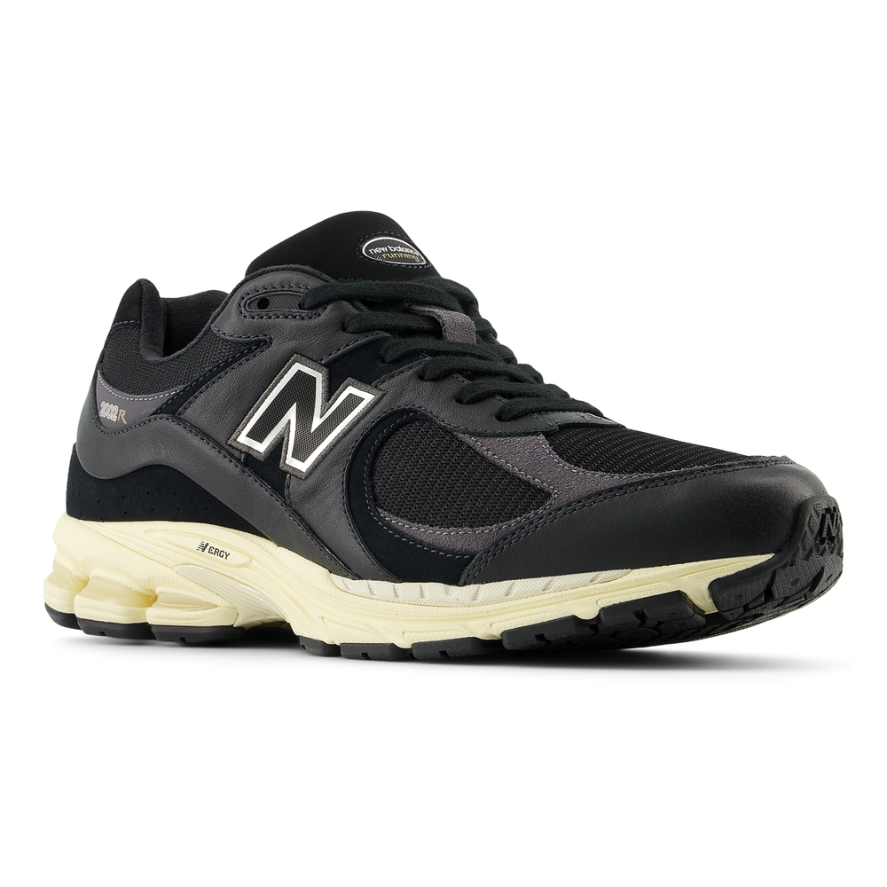 Unisex topánky New Balance M2002RIB – čierné