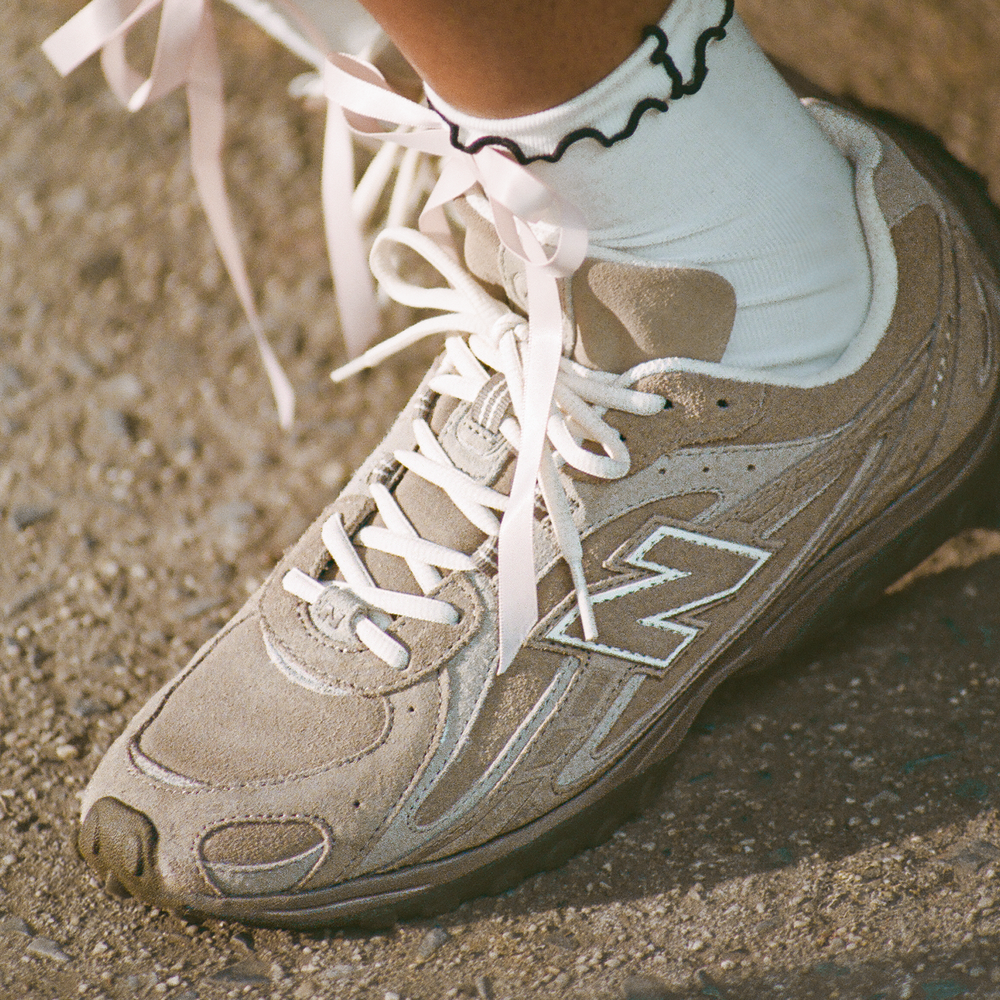 Unisex topánky New Balance U204LMMA – béžové