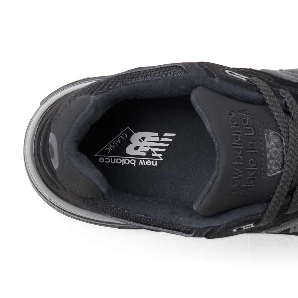 Unisex topánky New Balance U993BL – čierné