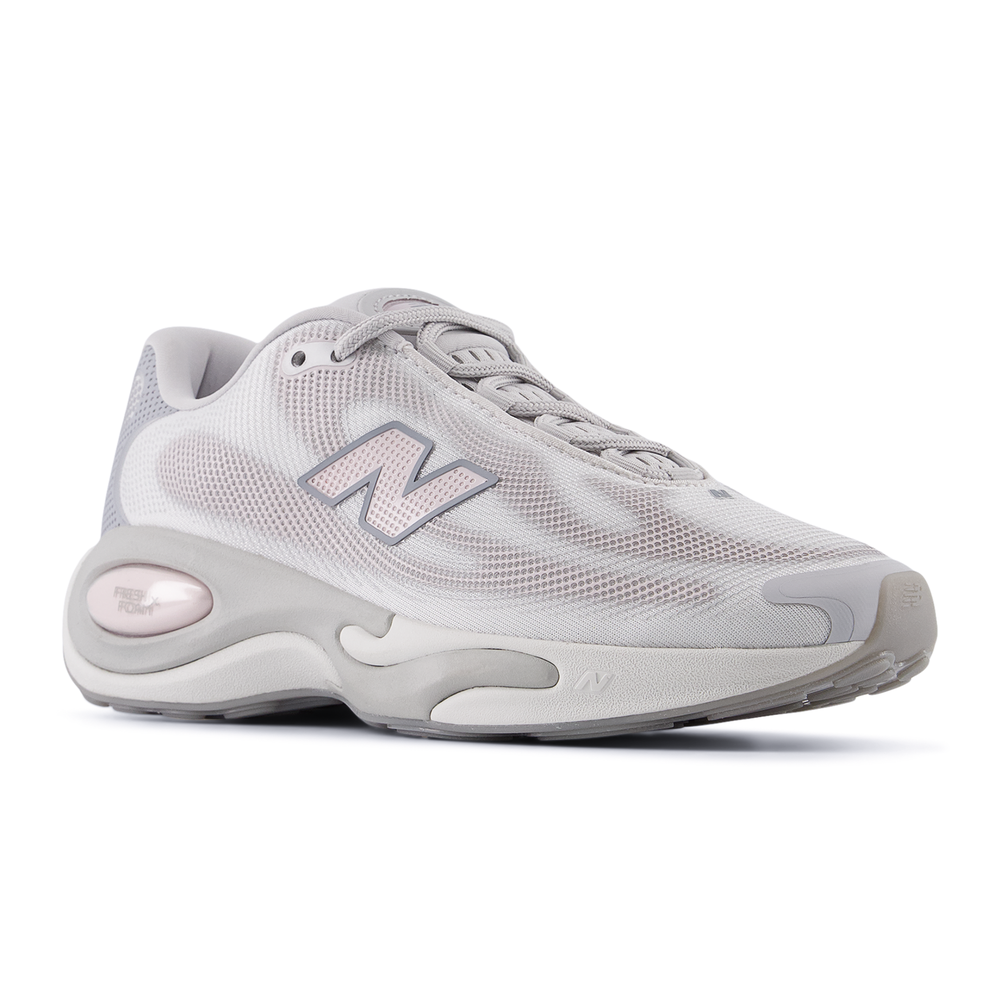 Dámske topánky New Balance AC Runner WACR121A – sivé