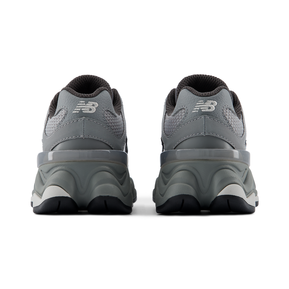 Dětské boty New Balance P906033P – sivé