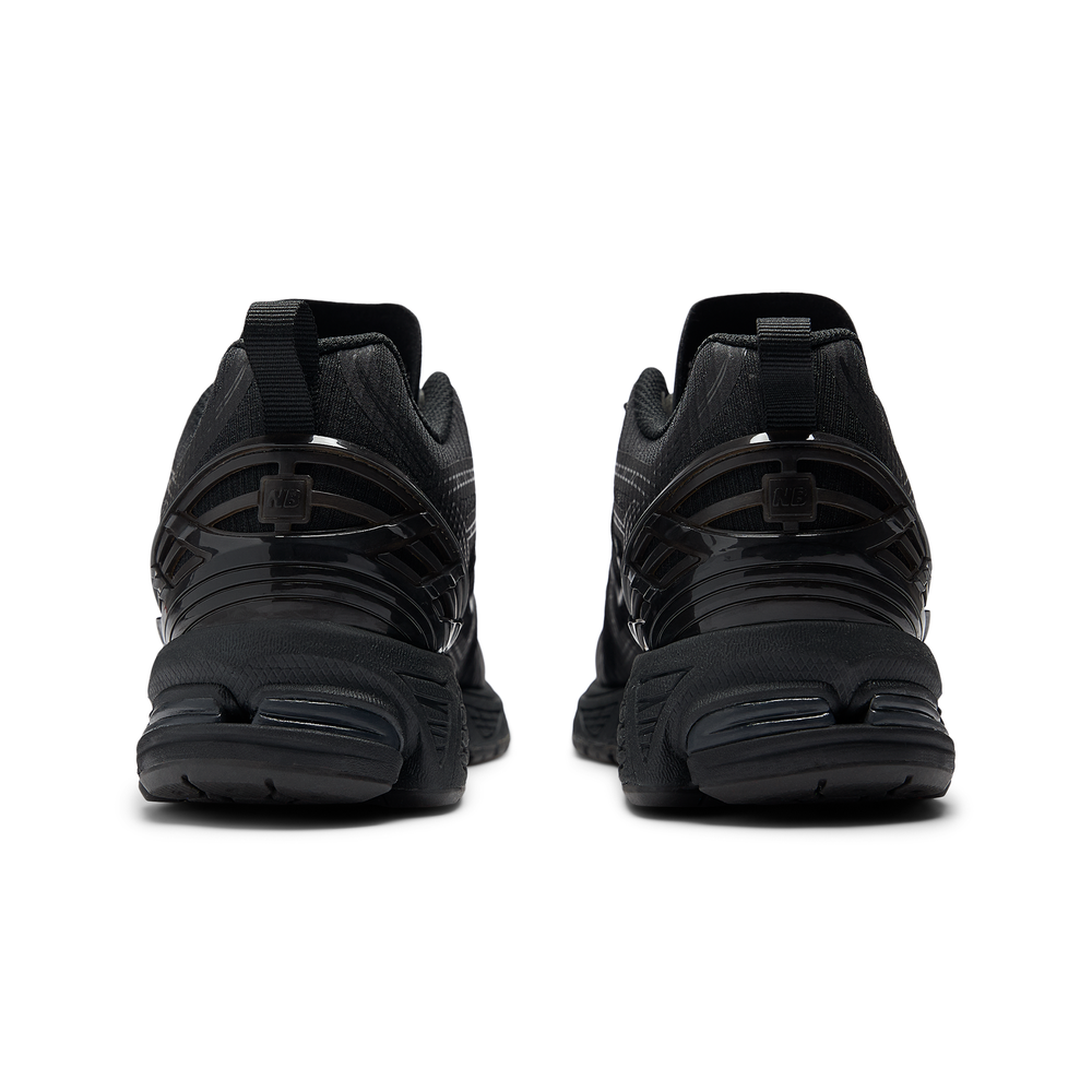 Unisex topánky New Balance U1906RNB – čierné