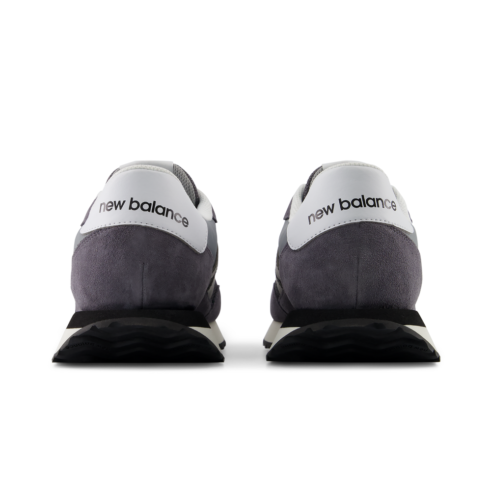 Pánske topánky New Balance M23721W – sivé