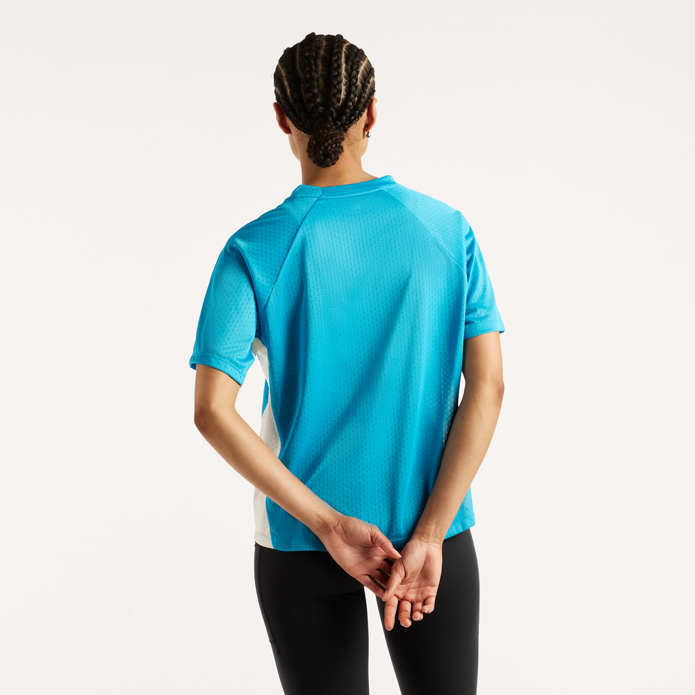 Dámske tričko New Balance Viz-Tech Run – modré