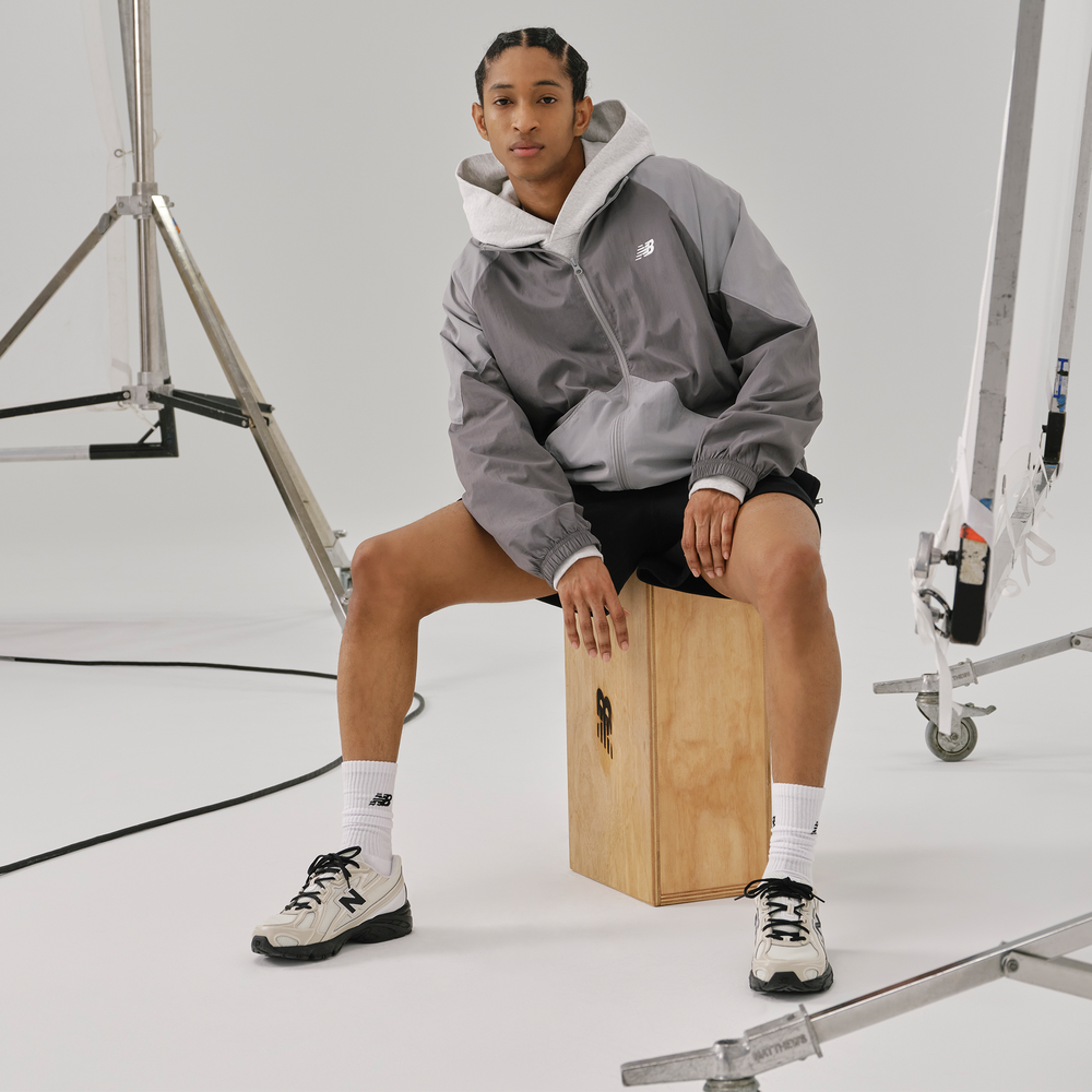 Unisex topánky New Balance U7404OO – sivé