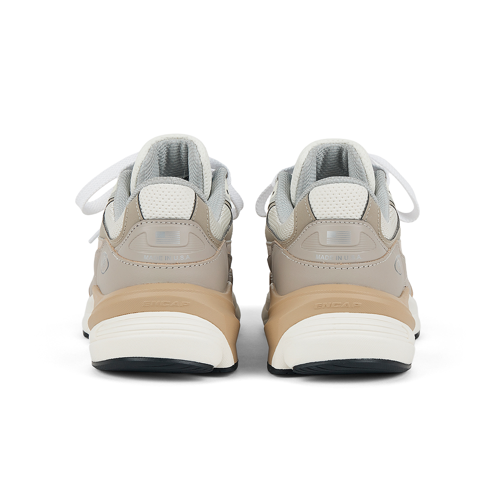 Unisex topánky New Balance U990MM6 – béžové