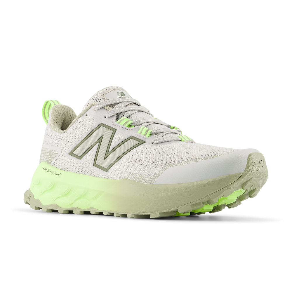 Dámske topánky New Balance Fresh Foam Garoé v2 WGARO3I1 – béžové