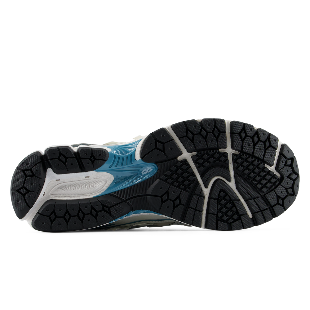 Unisex topánky New Balance U19065IC – biele