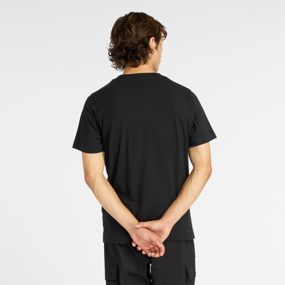Pánske tričko New Balance MT61C48BBK – čierné