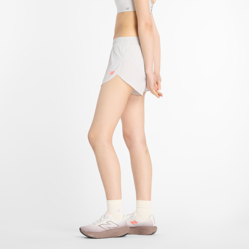Dámske šortky New Balance WS51288GYM – sivé